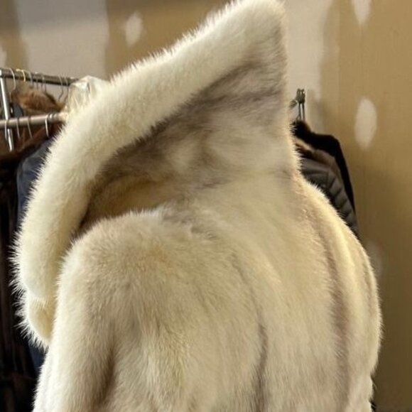 mink size xxs was 7990 now only 1295 - Picture 4 of 5